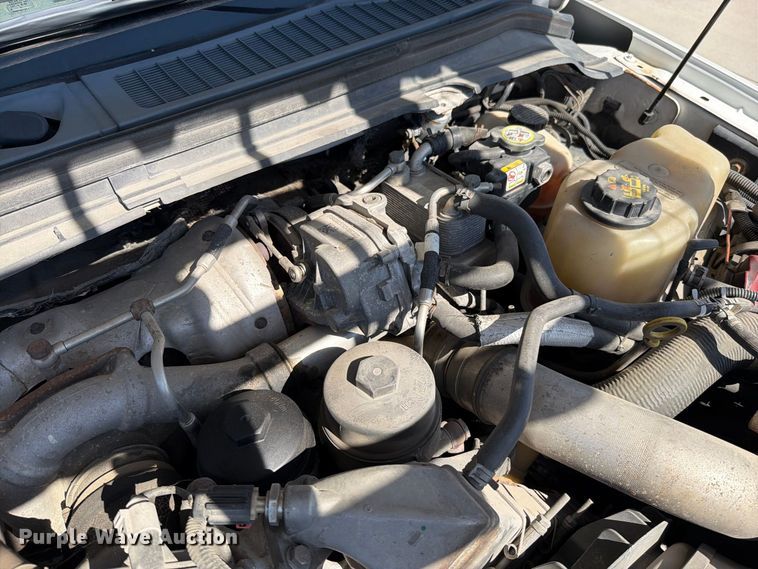 image for item FN5916 2009 Ford F350 Super Duty dump bed pickup truck