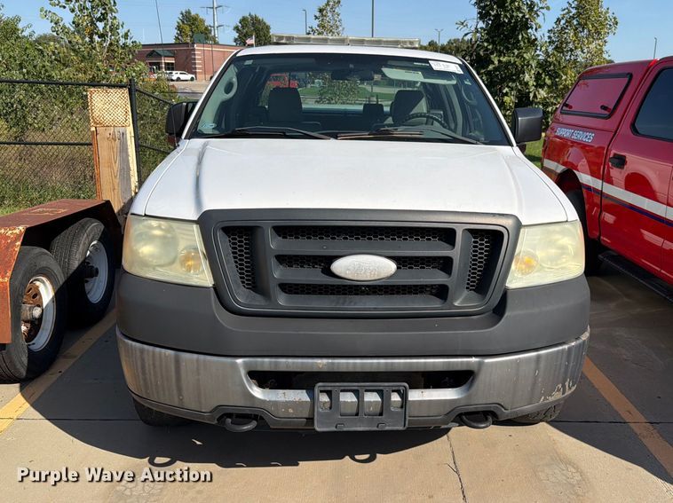 image for item FN5917 2006 Ford F150 Ext. Cab pickup truck