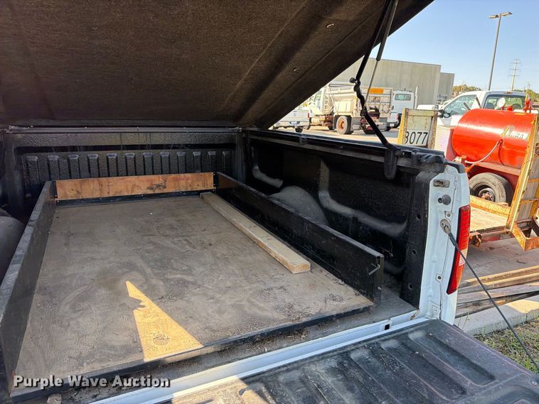 image for item FN5917 2006 Ford F150 Ext. Cab pickup truck