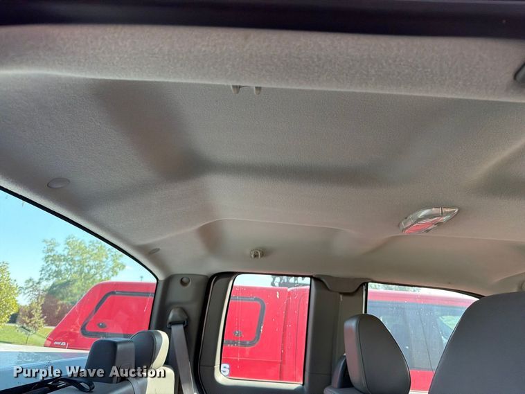 image for item FN5917 2006 Ford F150 Ext. Cab pickup truck