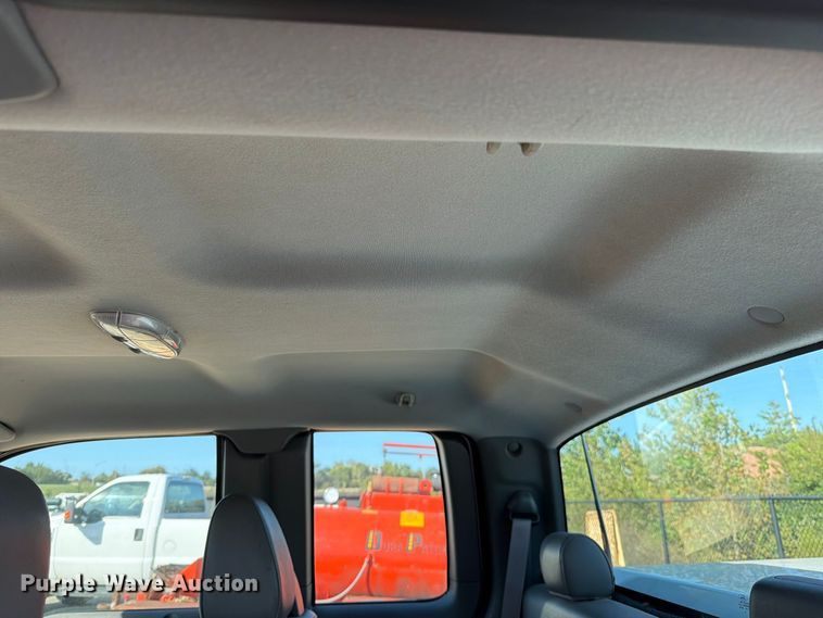 image for item FN5917 2006 Ford F150 Ext. Cab pickup truck