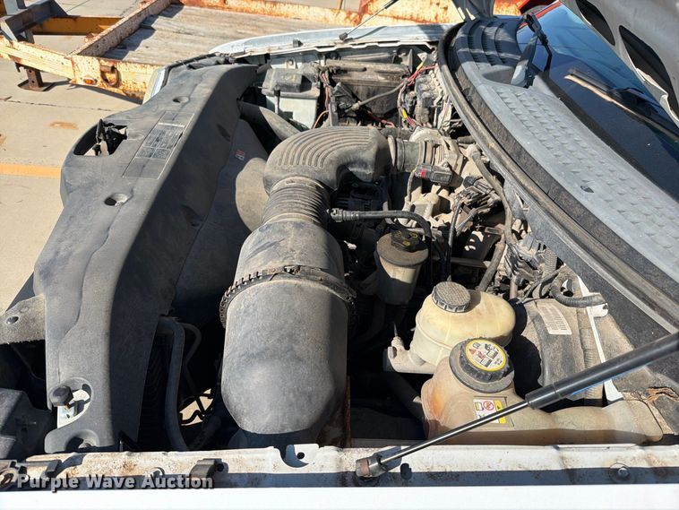 image for item FN5917 2006 Ford F150 Ext. Cab pickup truck