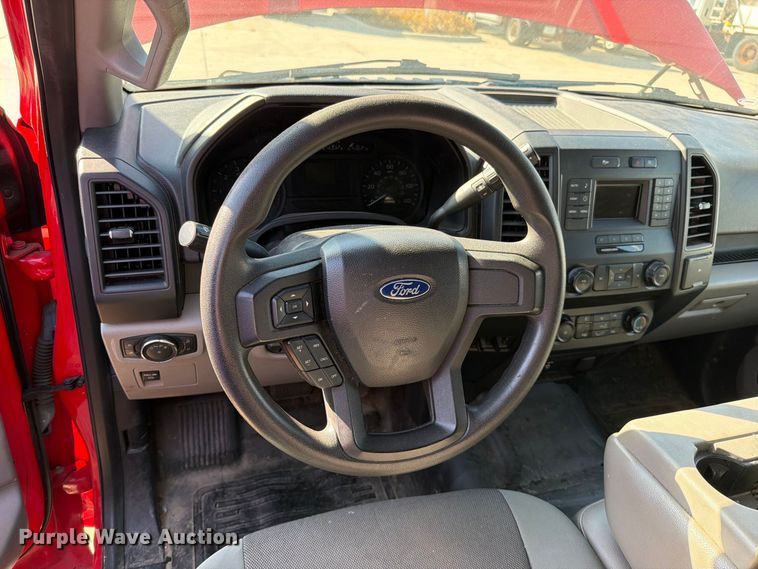 image for item FN5919 2018 Ford F150 Crew Cab pickup truck