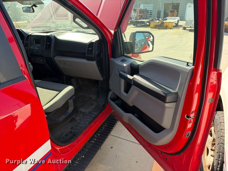 image for item FN5919 2018 Ford F150 Crew Cab pickup truck