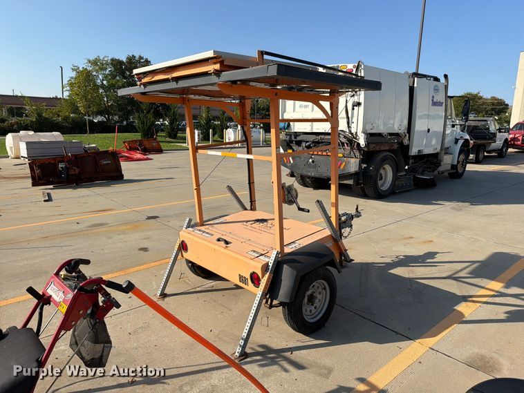 image for item FN5920 Allmand arrow board trailer