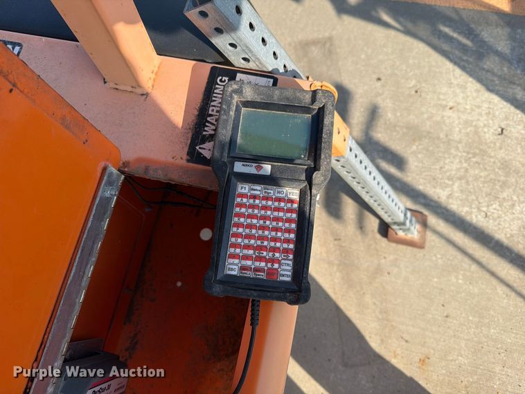 image for item FN5920 Allmand arrow board trailer