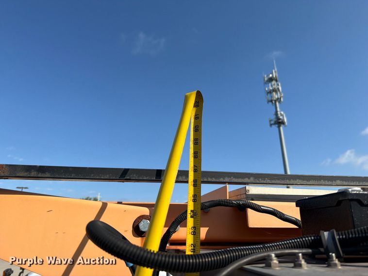 image for item FN5920 Allmand arrow board trailer