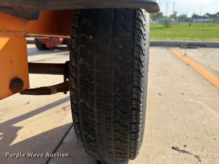 image for item FN5920 Allmand arrow board trailer