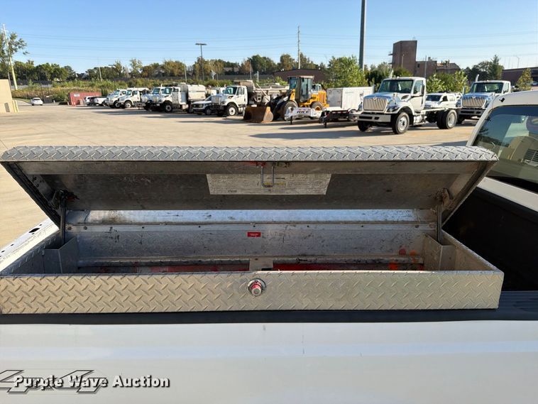 image for item FN5921 2008 Ford F250 Super Duty pickup truck