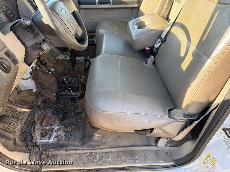 image for item FN5921 2008 Ford F250 Super Duty pickup truck