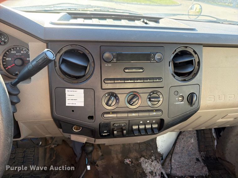 image for item FN5921 2008 Ford F250 Super Duty pickup truck