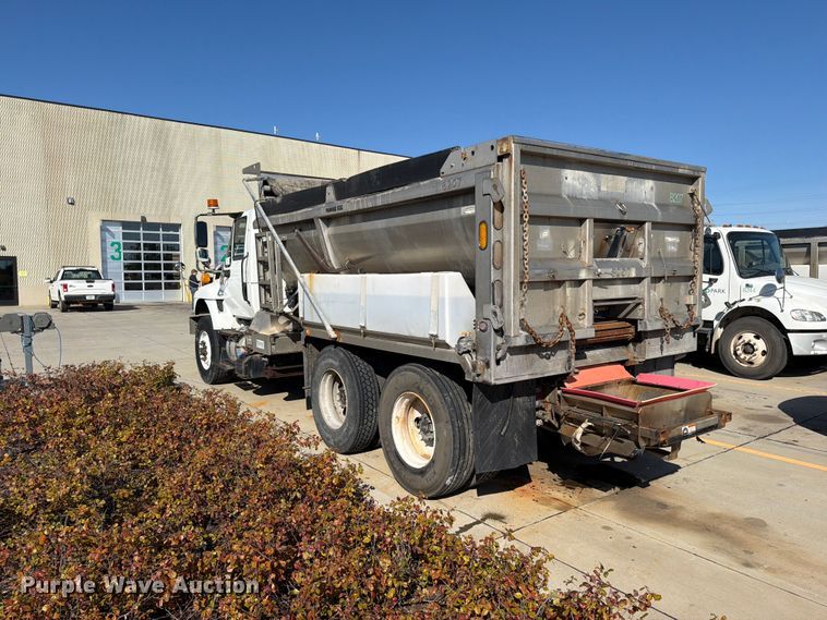 image for item FN5923 2016 International 7400 dump truck