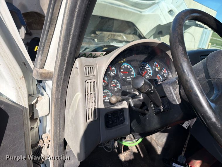 image for item FN5923 2016 International 7400 dump truck