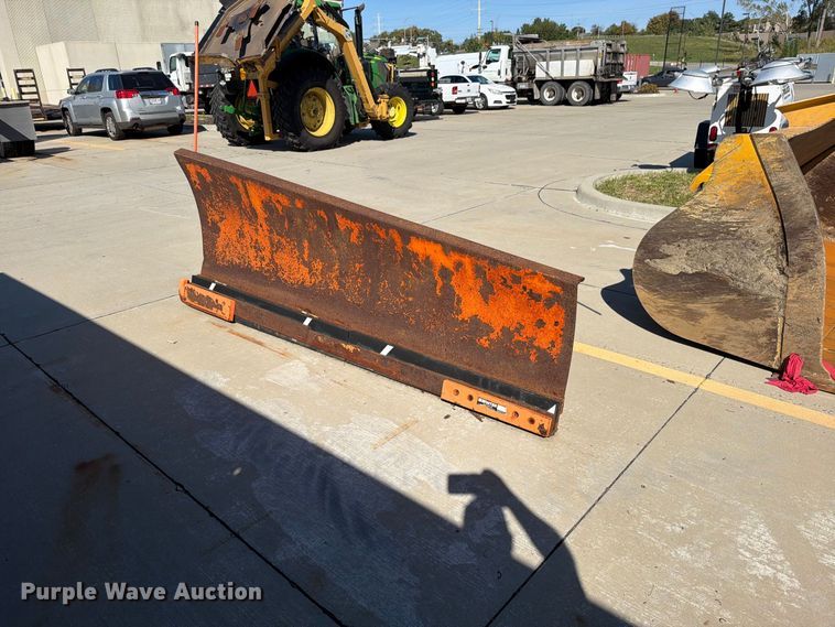 image for item FN5923 2016 International 7400 dump truck