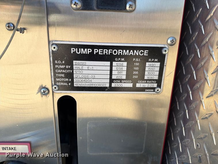 image for item FN5924 2003 E-One pumper fire truck