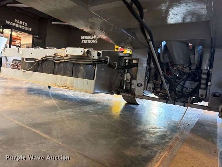 image for item FN5925 2007 Skyjack SJIII 3226 scissor lift