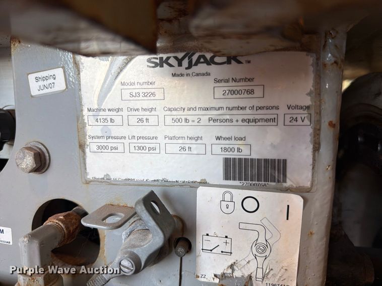 image for item FN5925 2007 Skyjack SJIII 3226 scissor lift