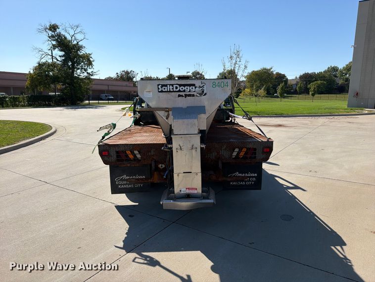 image for item FN5926 2015 Ford F350 Super Duty flatbed pickup truck
