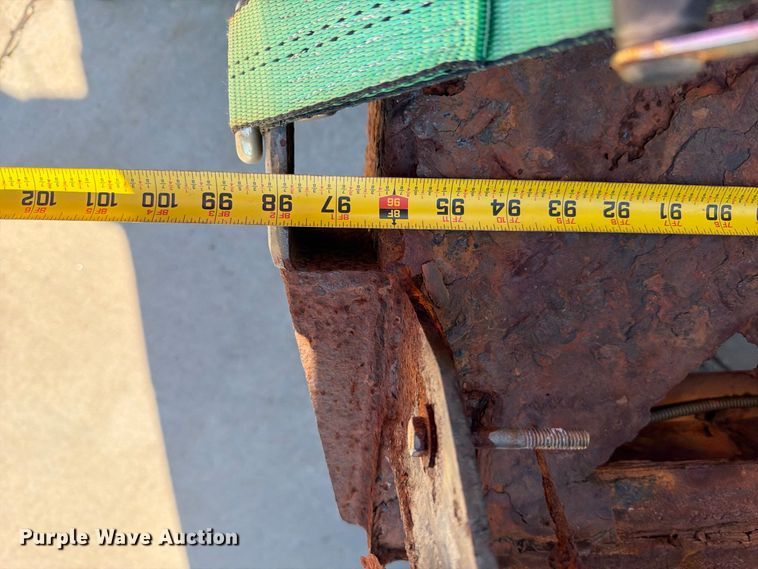 image for item FN5926 2015 Ford F350 Super Duty flatbed pickup truck