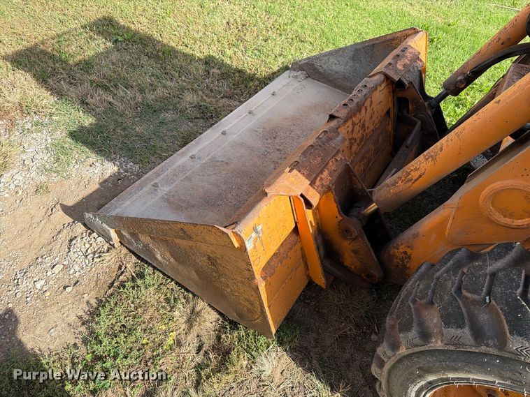 image for item FN5927 2002 Case 60XT skid steer loader