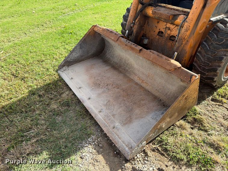 image for item FN5927 2002 Case 60XT skid steer loader