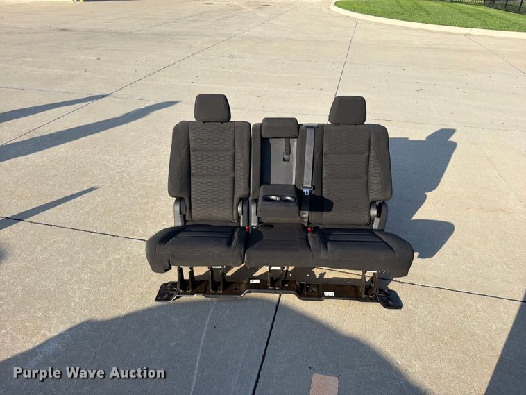 image for item FN5930 Dodge Durango rear seats