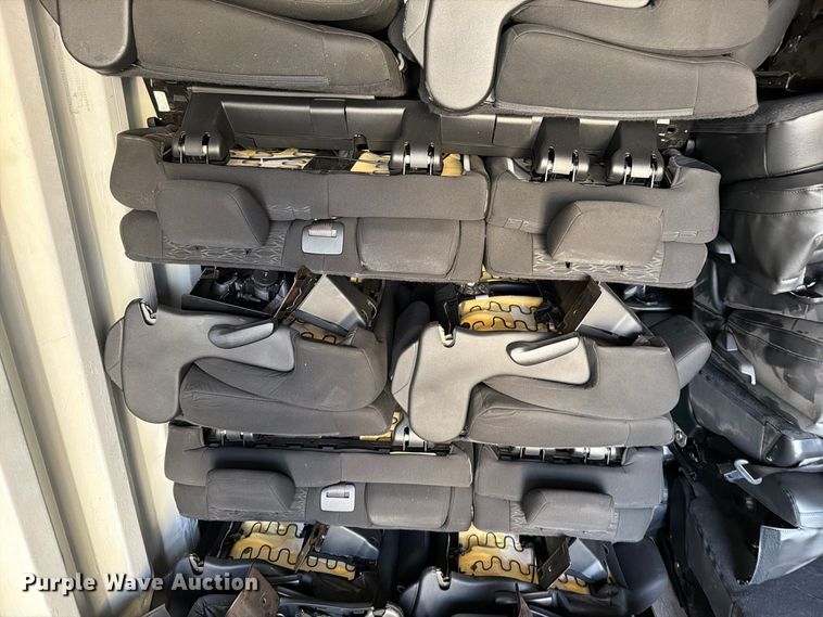 image for item FN5930 Dodge Durango rear seats