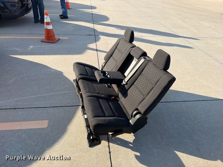 image for item FN5930 Dodge Durango rear seats
