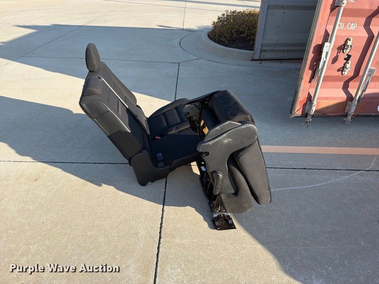 image for item FN5930 Dodge Durango rear seats
