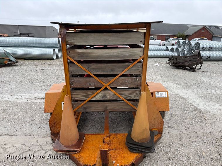 image for item FP3149 Road sign trailer