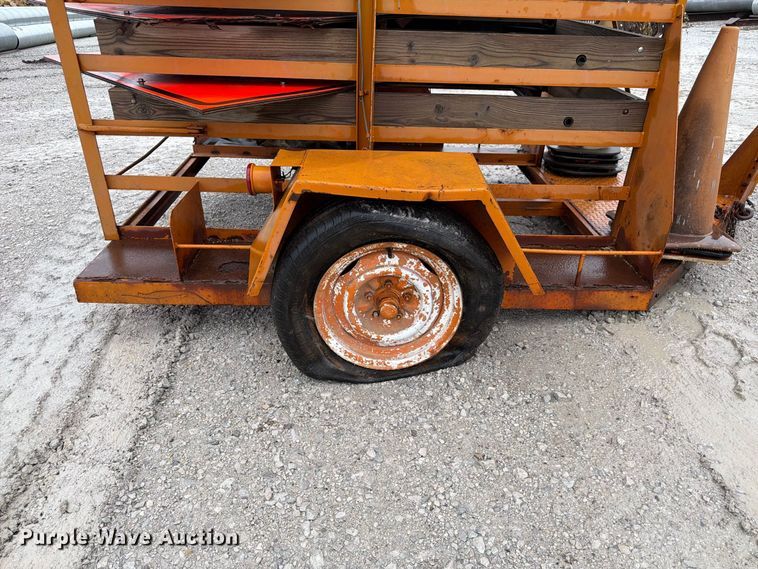 image for item FP3149 Road sign trailer