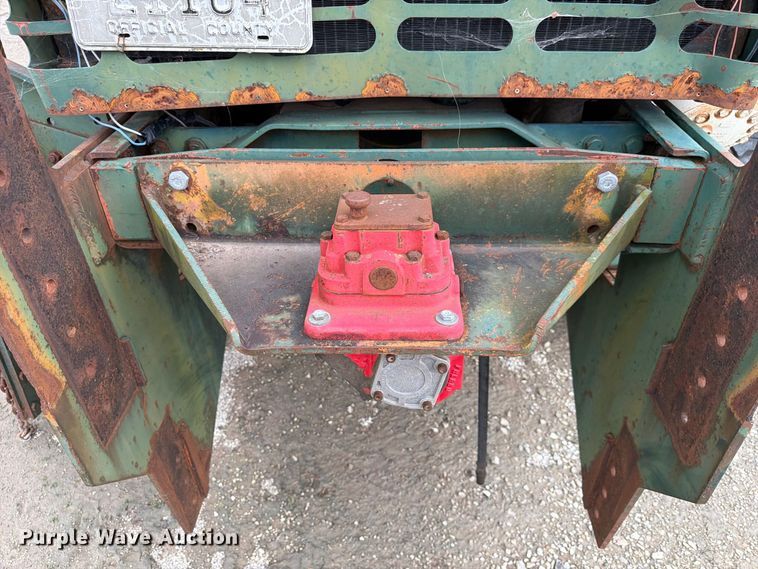 image for item FP3150 1978 Oshkosh P2323-5 plow truck