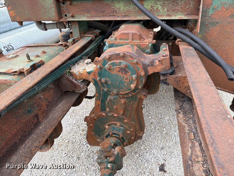 image for item FP3150 1978 Oshkosh P2323-5 plow truck