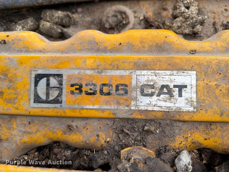 image for item FP3150 1978 Oshkosh P2323-5 plow truck