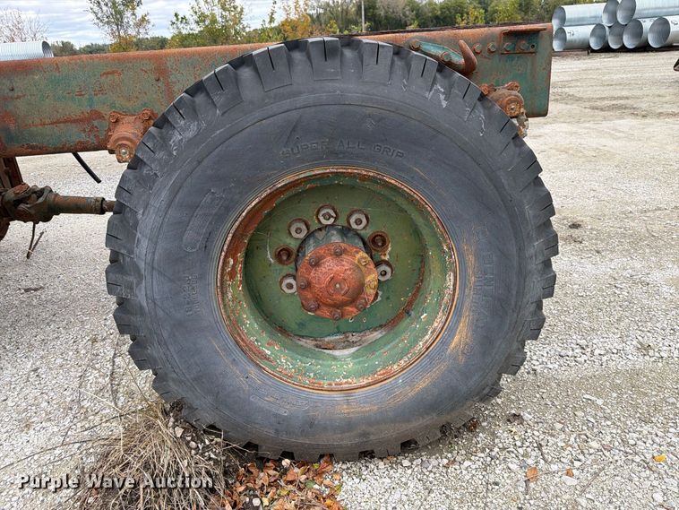 image for item FP3150 1978 Oshkosh P2323-5 plow truck
