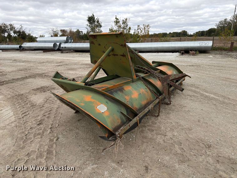 image for item FP3150 1978 Oshkosh P2323-5 plow truck