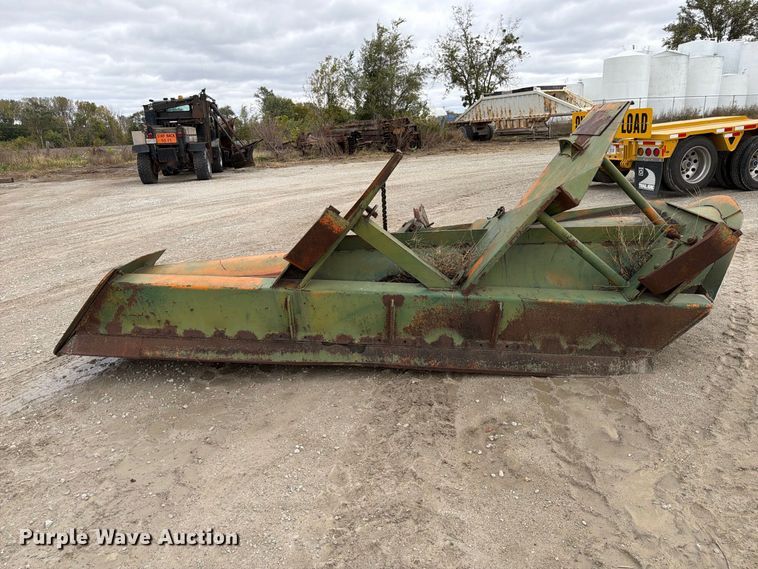 image for item FP3150 1978 Oshkosh P2323-5 plow truck