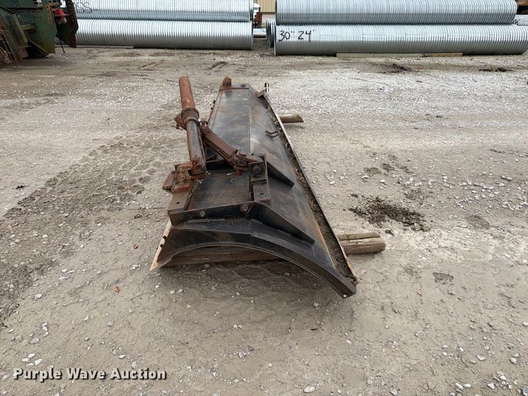 image for item FP3150 1978 Oshkosh P2323-5 plow truck