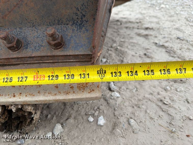 image for item FP3150 1978 Oshkosh P2323-5 plow truck