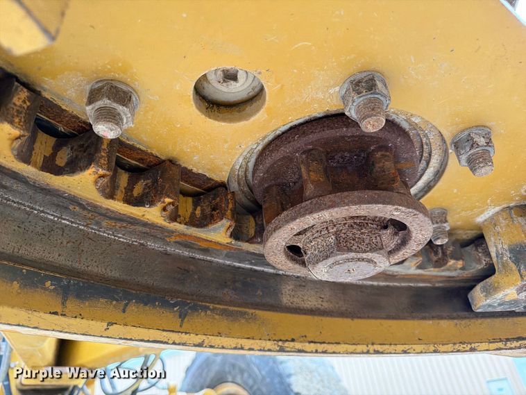 image for item FP3152 2011 Caterpillar 140M2 VHP Plus motor grader