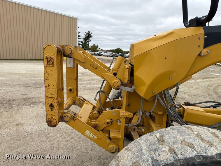 image for item FP3152 2011 Caterpillar 140M2 VHP Plus motor grader