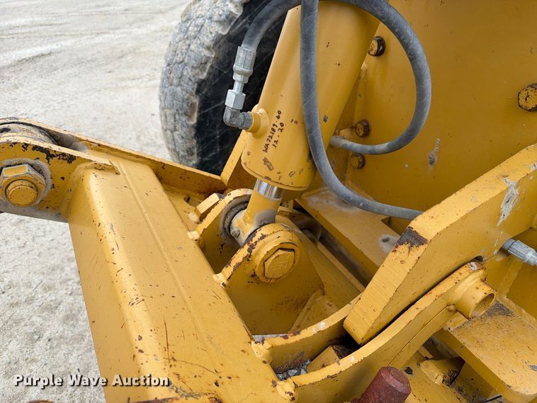 image for item FP3152 2011 Caterpillar 140M2 VHP Plus motor grader