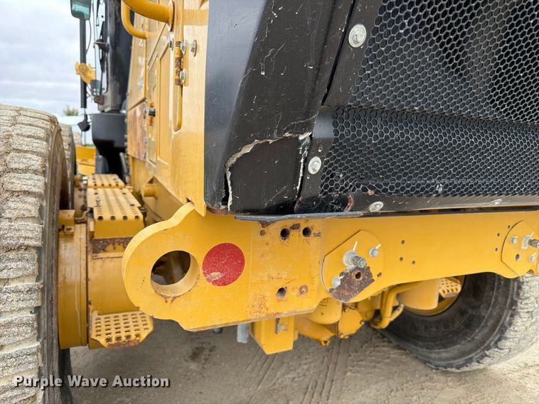 image for item FP3152 2011 Caterpillar 140M2 VHP Plus motor grader