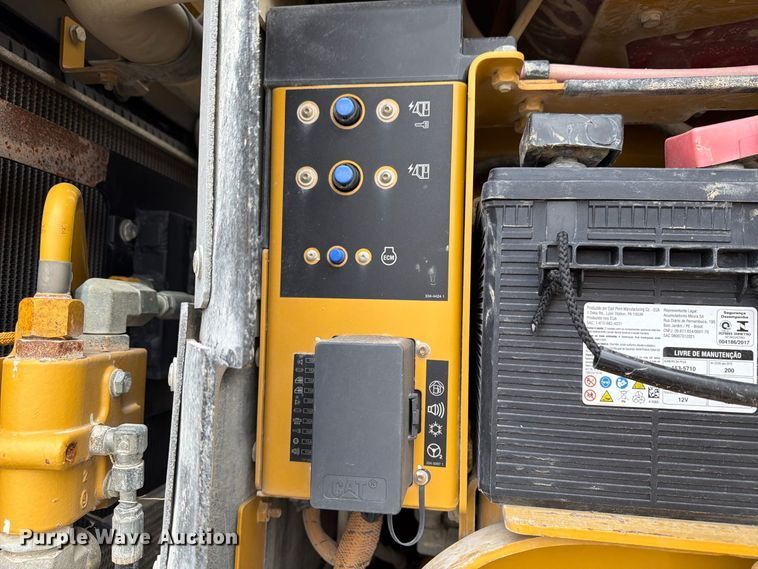 image for item FP3152 2011 Caterpillar 140M2 VHP Plus motor grader