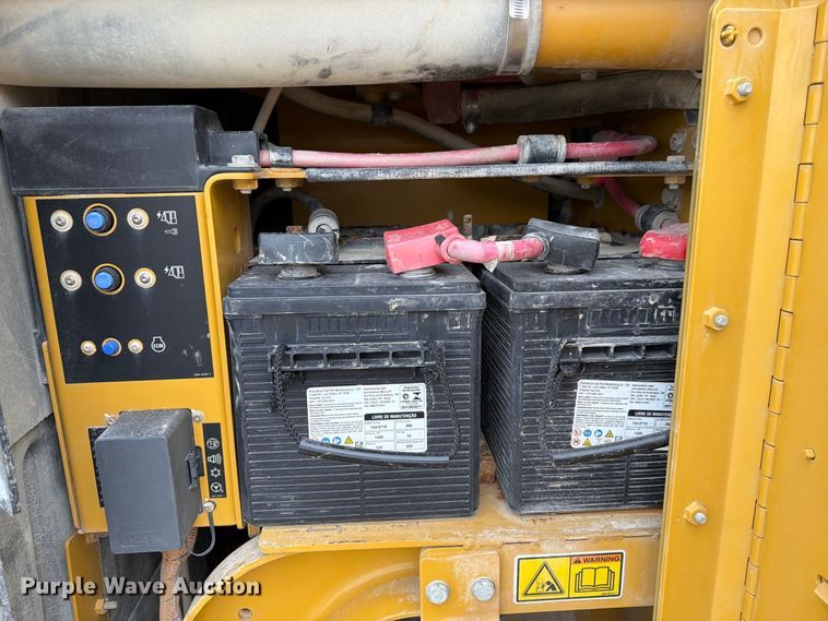 image for item FP3152 2011 Caterpillar 140M2 VHP Plus motor grader
