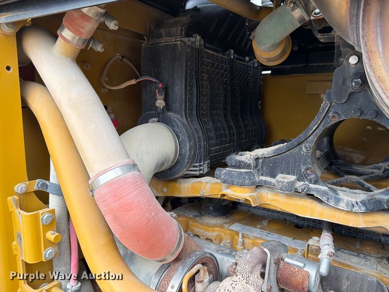 image for item FP3152 2011 Caterpillar 140M2 VHP Plus motor grader