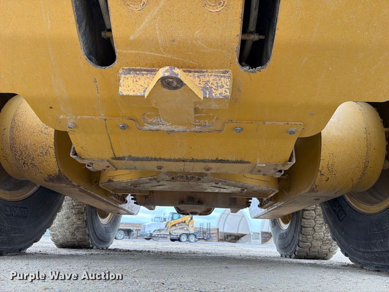 image for item FP3152 2011 Caterpillar 140M2 VHP Plus motor grader