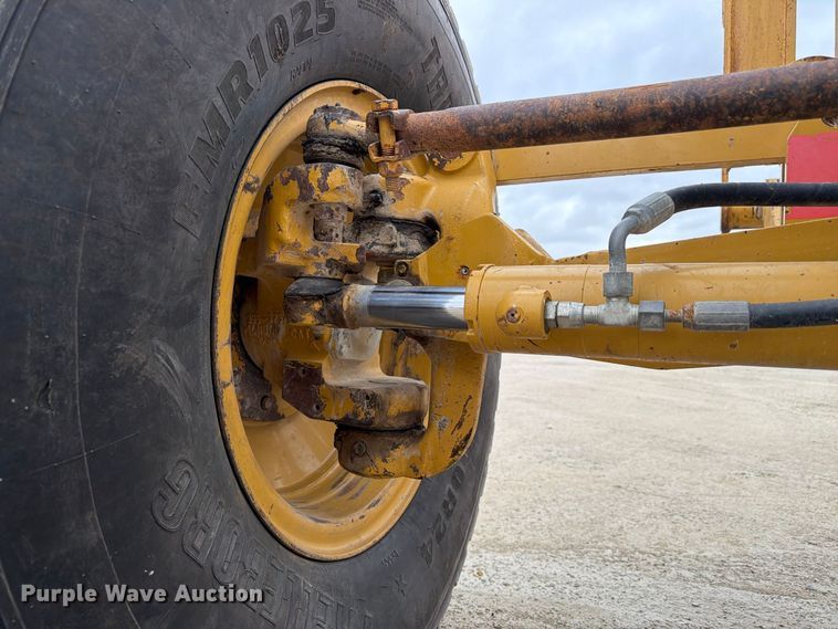 image for item FP3152 2011 Caterpillar 140M2 VHP Plus motor grader