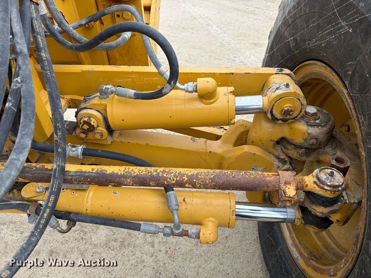 image for item FP3152 2011 Caterpillar 140M2 VHP Plus motor grader