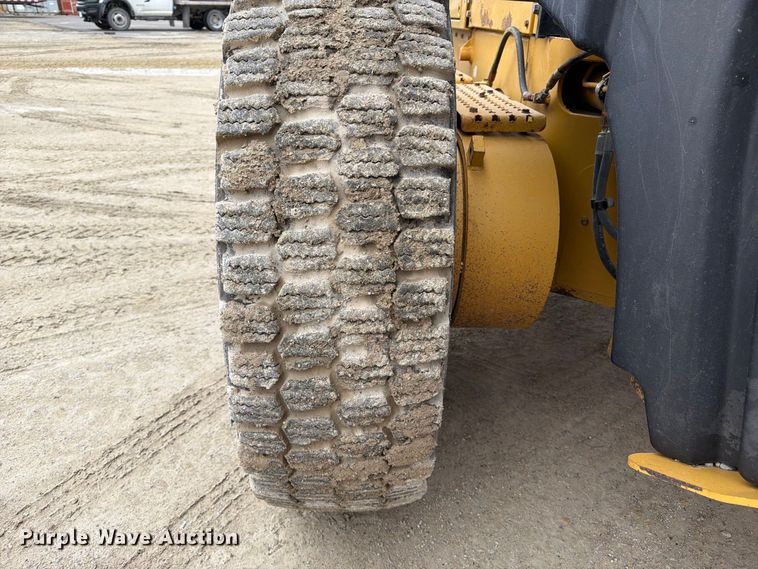 image for item FP3152 2011 Caterpillar 140M2 VHP Plus motor grader